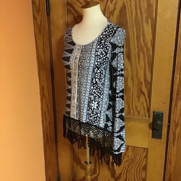 Vintage Havana boho lace trimmed top - Picture 7 of 9